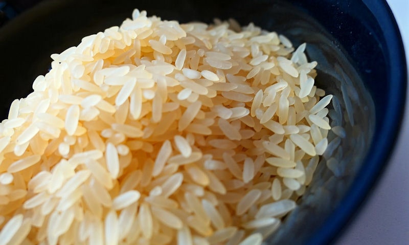 Bowl of plain white long grain rice